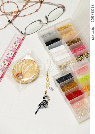 ビーズストラップ製作　縦 15978318