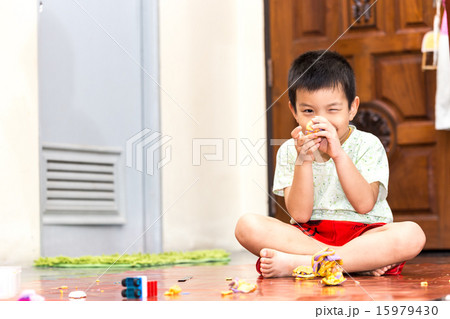 kids boy with play clay toys at home 15979430