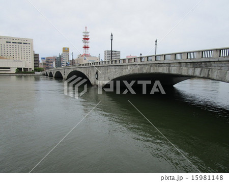 萬代橋　 15981148