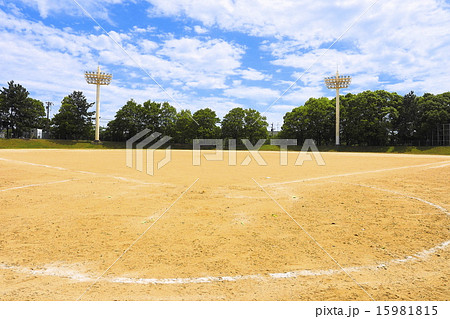 野球場 15981815