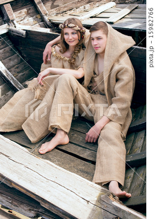 Ancient Medieval couple 15982766