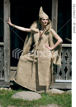 Ancient Medieval woman 15982782