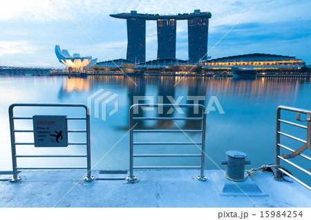 Marina Bay Sands Hotel in the early morning Marina Bay Sands Hotel in the early morning 15984254