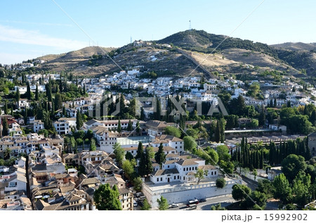 グラナダ・アルバイシン地区 15992902