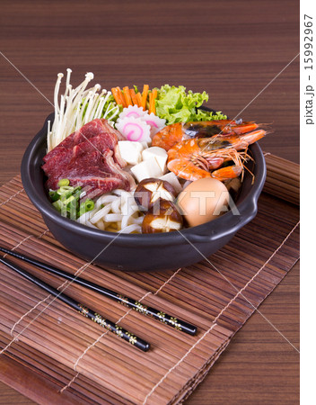 Japanese Cuisine - Udon (thick wheat noodles) Japanese Cuisine - Udon (thick wheat noodles) 15992967