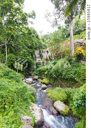 グヌン カウィの川の写真素材