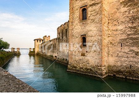 Scaliger castle left side 15997988