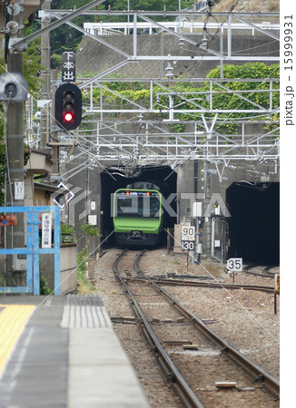 新型　山手線　E235系　相模湖駅 15999931