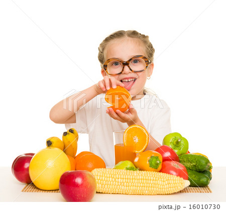 little girl with fruits and vegetables 16010730