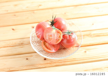 トマト 16012285