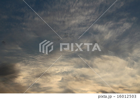空と雲とが織りなす色紙 その3 空と雲とが織りなす色紙 その3 16012503