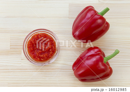 マッサ・デ・ピメンタォン(赤パプリカ調味料) マッサ・デ・ピメンタォン(赤パプリカ調味料) 16012985