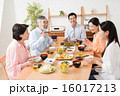 家族（３世代－食卓） 16017213