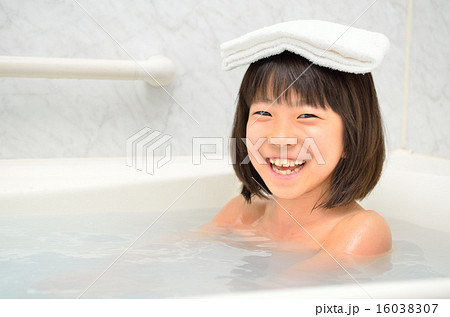 女子小中学生 風呂 