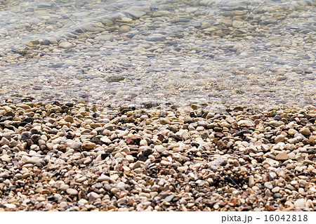 sea pebbles   sea pebbles   16042818