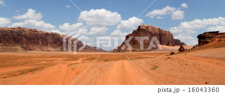 Wadi Rum Desert, Jordan 16043360