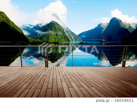 Milford Sound New Zealand Travel Destination Concept 16058921