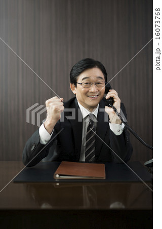 ビジネスマン 社長 ビジネスマン 社長 16073768