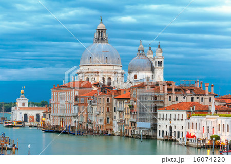 Grand canal at night in Venice, Italy Grand canal at night in Venice, Italy 16074220