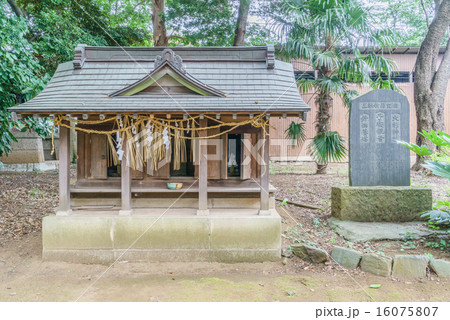 瀧蔵神社の境内に祀られる境内社 瀧蔵神社の境内に祀られる境内社 16075807