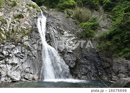 布引の滝 16076698