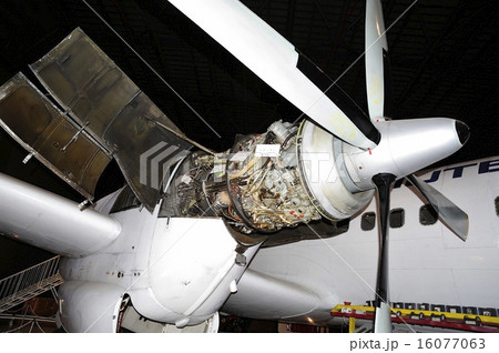 YS-11 エンジンタービンブレード Salut! Saliut! +PLUS: 【航空自衛隊YS-11EA】3枚ブレードの