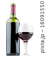 Bottle of wine and filled glass 16091550
