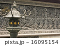 wall of the ancient castle 16095154
