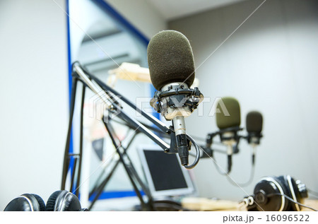 microphone at recording studio or radio station 16096522