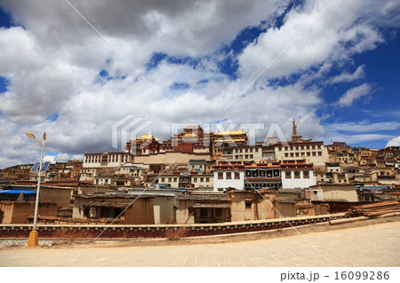 Songzanlin Monastery 16099286