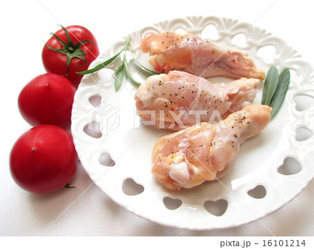 香辛料をふった手羽元 16101214