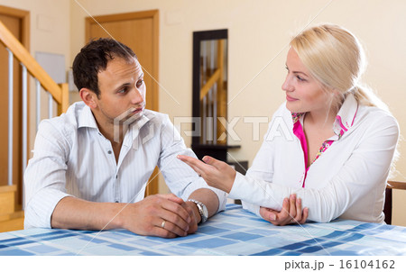 serious conversation 16104162