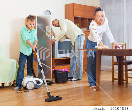 Cleaning at home Cleaning at home 16104813