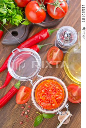 tomato sauce tomato sauce 16106555