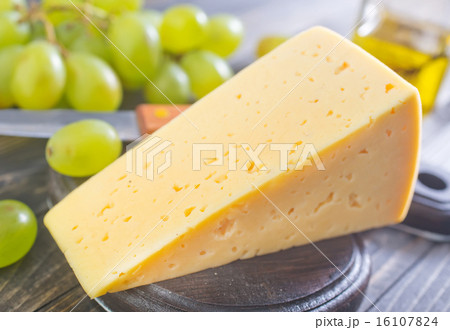 cheese and grape cheese and grape 16107824