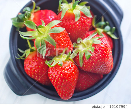 strawberry 16107994