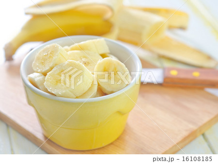 banana 16108185