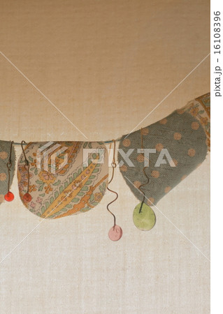 手作りピアス 16108396