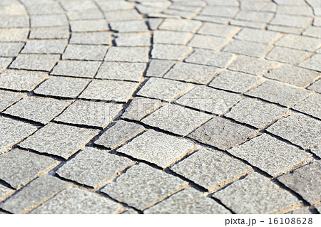 長崎　平和公園の石畳 16108628