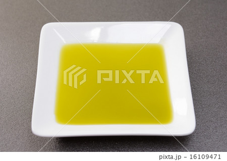 オーガニック麻の実油 16109471