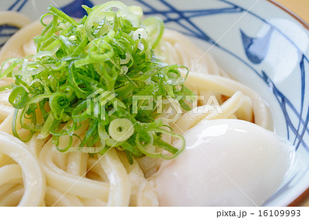 おいしい温玉うどん おいしい温玉うどん 16109993