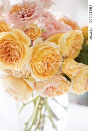 バラの花束 16111662