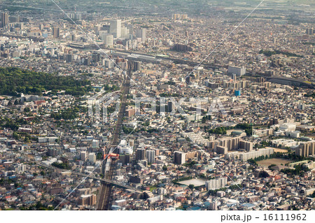 東北本線土呂駅上空より大宮駅方向を空撮 16111962