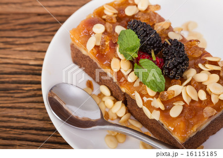 Closeup homemade toffee cake with mulberry 16115185