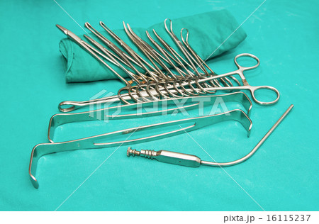 set of surgical instrument on sterile table 16115237
