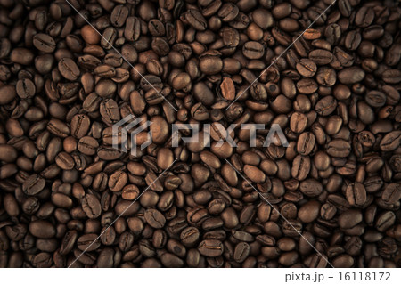 Coffee beans closeup background ( Filtered image processed vinta 16118172