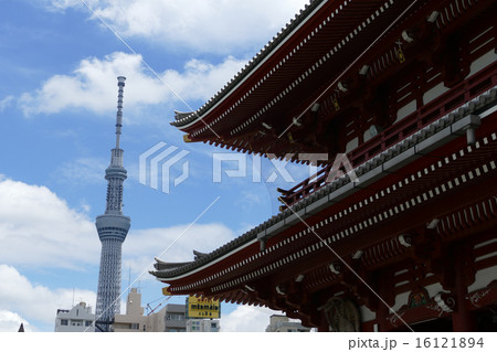 浅草　浅草寺　スカイツリー 16121894