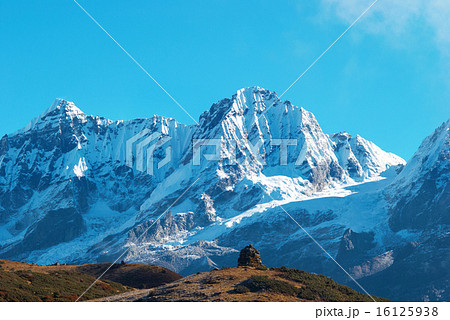 High mountains, covered by snow. 16125938