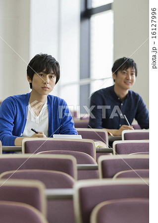 大学生 大学生 16127996