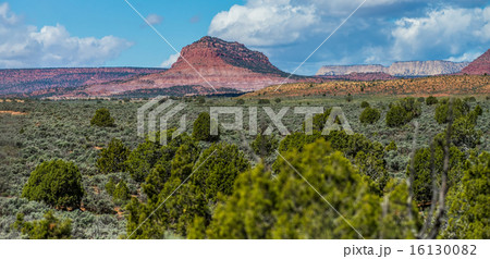 desert landscapes in utah with sandy mountains 16130082